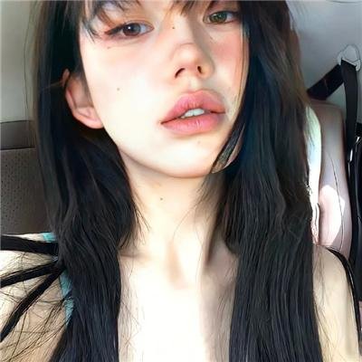 美女蛇岛求生